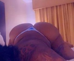 AVAILABLE NOW!! FATTEST, WETTEST PUSSY IN TOWN 😘 BIG BOOTY FREAK 😏 - Image 2