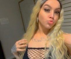 sexxy blondie in town 💦😍👅 - Image 4