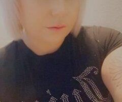 Bakersfield escorts - wback in town let's fuck around