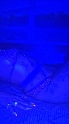 💋💋 LEAVING IN 3HOURS🤤 - 1