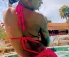 St. Louis escorts - MONEY