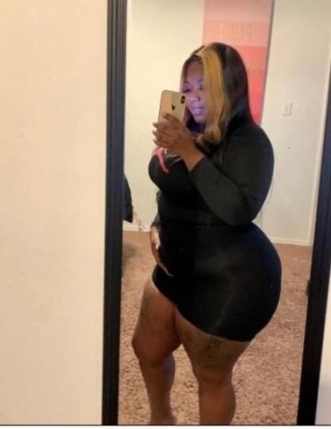 MOUNT STERLING🍫🍪 🍩FREAKY BIG BOOTY BBW 💦🍑HERE FOR YOUR PLEASURE AND TO PLEASE YOU IN EVERY WAY POSSIBLE - 1