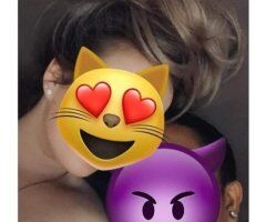 come have fun with my husband and I 😻❤ (NO GAY STUFF) - Image 3