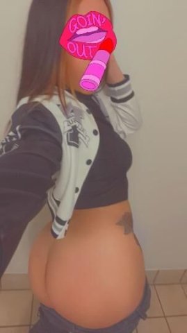 Sophia 💦 - 1