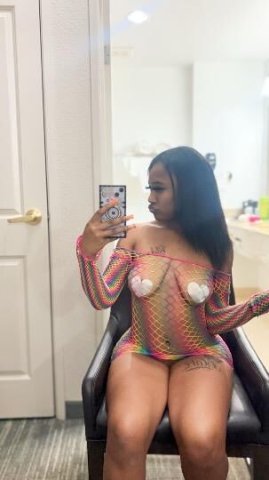 NEW IN TOWN COME SEE ME 🤭💦🍆 HER FOR SHORT TIME NOT A LONG TIME - 1