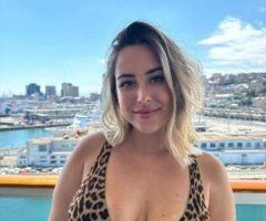 Gadsden escorts - YOU ARE LOOKING TO HAVE A SUPER CHEVERE TIME, LOVE ARRIVES