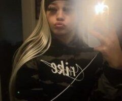 Lawrence escorts - Looking for a good time filled with Roses 🌹 💕
