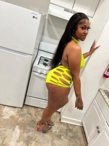 HEY BABE CAN I CUM SHOW YOU WHAT IM ABOUT💦 I PROMISE YOU A TIME TO REMEMBER👅😘 - 1