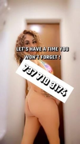 Selena🫦 - 1