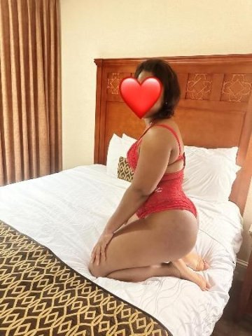 🇨🇴 MORENITA COLOMBIANA EN SAN JOSE - 1