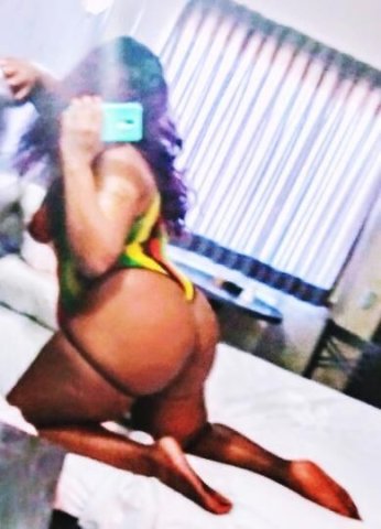 Monica Sexy SuperThick SuperWet Bronx Vixen - 1