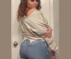 23 year old PAWG 😏🤤 - Image 6