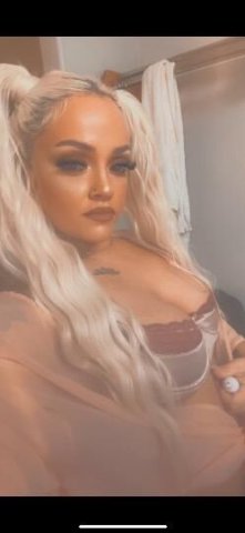 THICKKKK & sweet 🍭 blonde bombshell. TWO GIRL 👩‍❤️‍💋‍👩 specials come play 💕😋 - 1