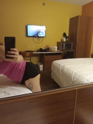 SERIOUS REQUIRES ONLY wanna play and have fun...incalls and outcalls...deals on qv and 30 mins call or text me - 1
