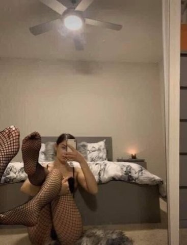 sexy latina nueva en el area call me now herndon VA - 1