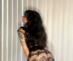 true petite latina /outcalls - Image 5