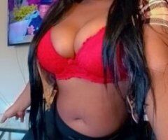 Minneapolis / St. Paul escorts - Hotel Fun!! 😘love sucking dick😘 come eat this pussy up🥰 no rush!