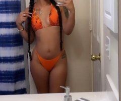 Warwick escorts - sexii caramel petite 💋