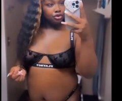 💦CUMM👈🏽ON MY😋ASS AND👉🏽TITTIES🍆💦 - Image 3