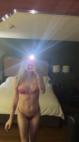 hmu for a good time today 💋 - 1