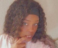 mizzkitty the one and only 3 holes available i can verify Google meet or snap - Image 10