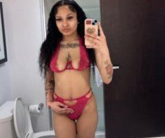 Seattle escorts - Your Favorite Petite Hottie Is BACK 😇⭐💦 Outcalls Available 😘