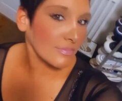 ❌LAST DAY FOR SPECIALS AND PRICES❌IM THE RUSSIAN KITTY SATISFYING YOU WILL ALWAYS BE PRIORITY! I LOVE BEING A KINKY FREAK THAT LOVES 💦SQUIRTING ALL OVER YOU🤤 ESPECIALLY WHILE I HAVE YOUR WHOLE FACE DEEP INSIDE THIS FAT, WETT, PRETTY PINK PUSSY😝 - Image 3