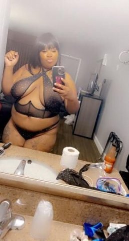 honeybun 🥶🥶🥶😍😘😍 outcalls and in calls come get the early bird special - 1