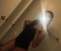 Classy, petite lover - Image 2
