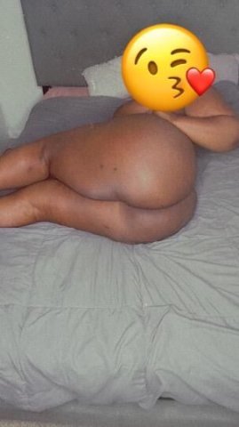 100HHR OUTCALL SPECIAL🌼😘BIG BOOTY BITCH🤩🍑😘IM BRINGING THIS WET MOUTH TO YOU👅💦I BLOW BUBBLES ON IT🫧🍆 - 1