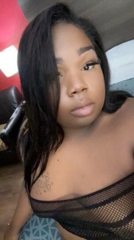 STARKVILLE TRANNY 💦 ‼🥳 - 1