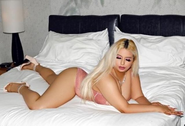 sexy naughty blonde- outcalls only - 1