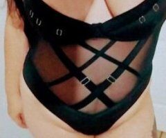 i'm sexy cuban girl lets go to funn - Image 4