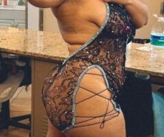 HOT SEXY LATINA AVAILABLE - Image 4