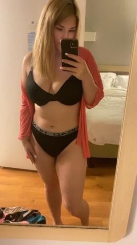 Your favorite Milf; No deposit required - 1
