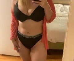 Buffalo escorts - Your favorite Milf; No deposit required