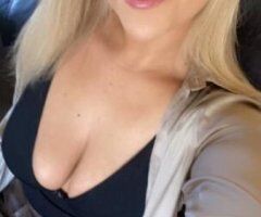Your favorite Milf; No deposit required - Image 6