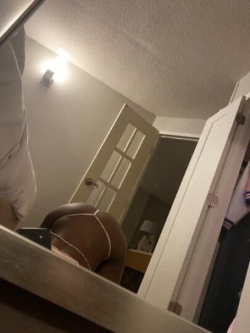 slim thick brownskin with phat pussy ready for outcalls - 1