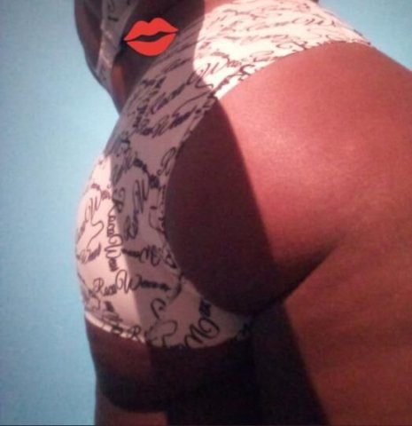 shyFREAK ISLAND GYAL - 1