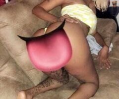 COME GET PAMPERED MASSAGES AN CATER TO - Image 5