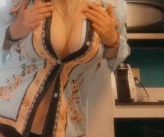 Norfolk escorts - sweet southern babe with cool city vibe