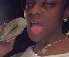 Jacksonville escorts - HE SAY MY MOUTH SLICK BUT EVEN SLICKER ON MY KNEES