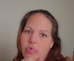 bored and lonely watch that video and come see💖💖💕😍 - Image 2