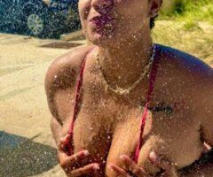 curve sweet dominican latina - Image 9