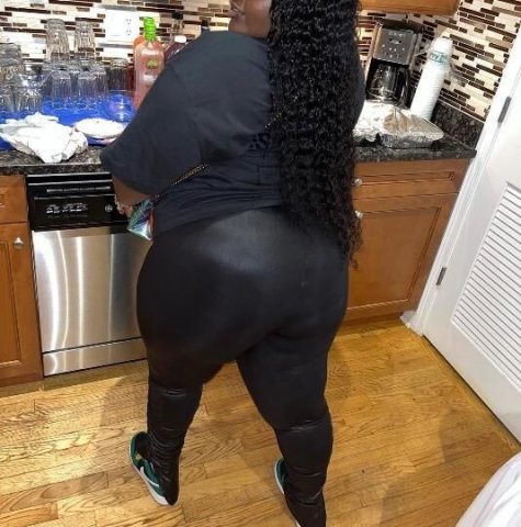SEXXY CHOCOLATE 🍫 BBW - 1