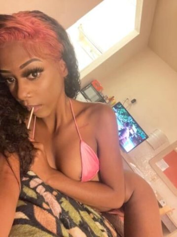 SPECIALS😘💞sexy Petite Ebony bombshell NEW IN TOWN💞🤤HEAD DOCTOR👅🍑Tight FAT & Creamy pussy🍦NO RUSH🔥 - 1