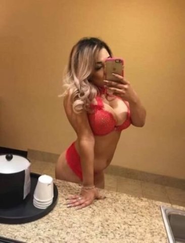 🥰🥰 sexy latina in town en salinas por un dia 🥰🥰 - 1