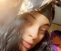 come play with me and get my good wet pussy and head - Image 11