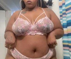 BIG JUICY WOMAN - Image 2