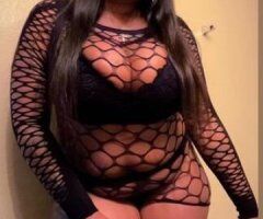 💦💦💥NEW PIC ALERT💥Slippery when wet💦💦 come fuck my face & tight hole 😝mmm READY TO PUT THIS TIGHT HOLE & MOUTH TO WORK - Image 3